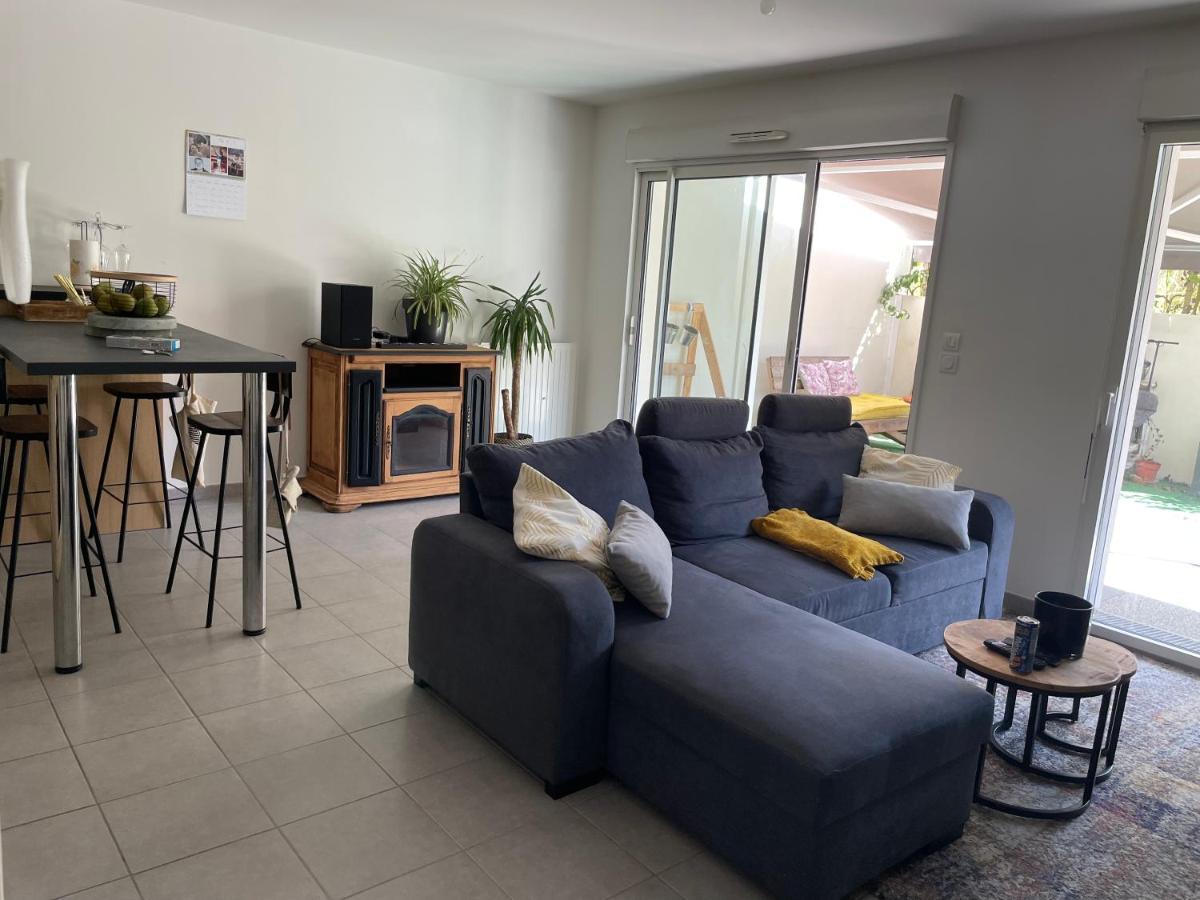 Appartement Avec Terrasse Proche De Rennes แซงต์-ฌาคส์-เดอ-ลา-ลองด์ ภายนอก รูปภาพ