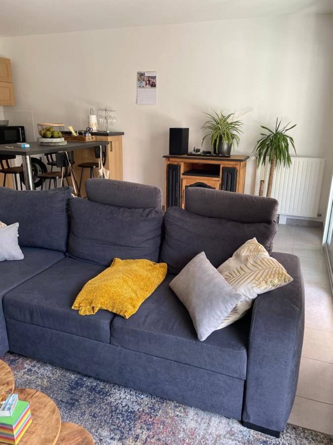 Appartement Avec Terrasse Proche De Rennes แซงต์-ฌาคส์-เดอ-ลา-ลองด์ ภายนอก รูปภาพ